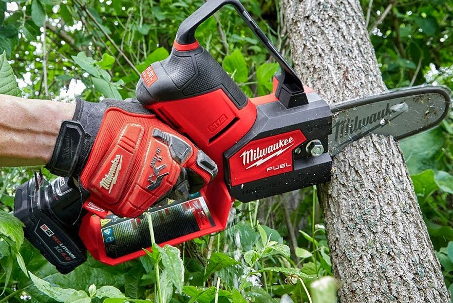 Top 7 Mini Chainsaws of 2023